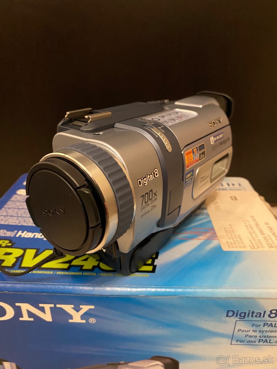 Videokamera SONY DCR-TRV240E - 3