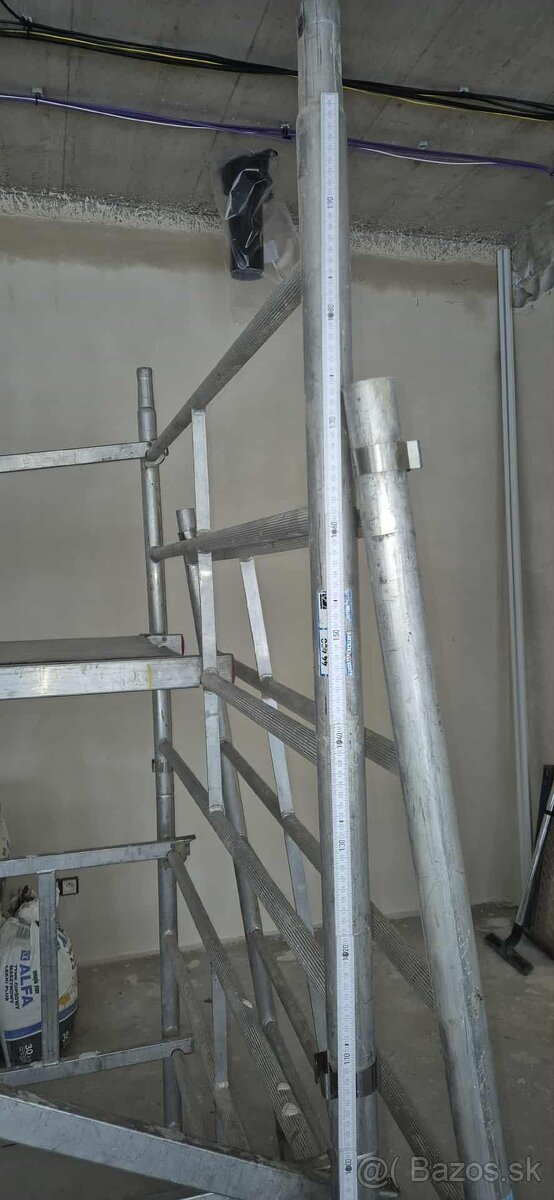 pojazdné lešenie - 3