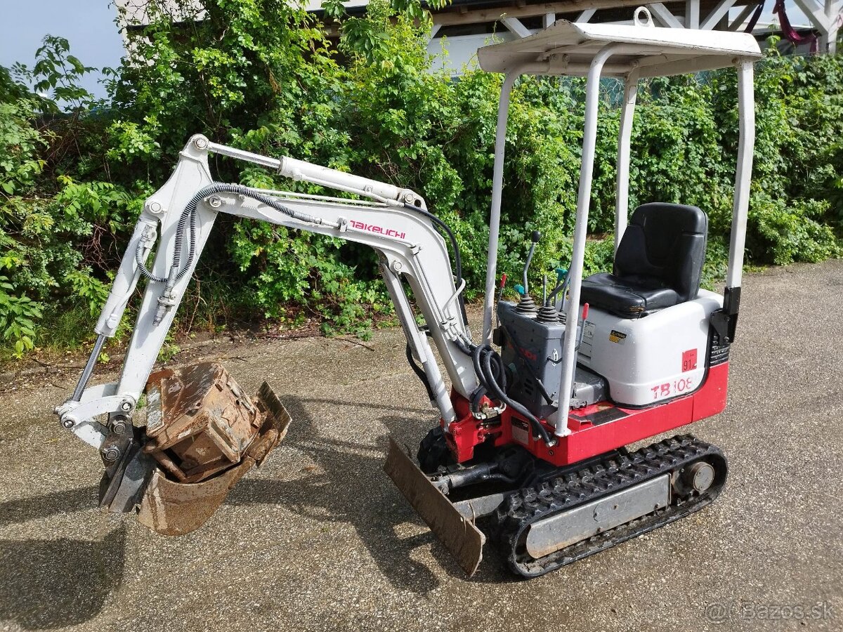 Minibager Takeuchi 900kg. Rozsirovaci - 3