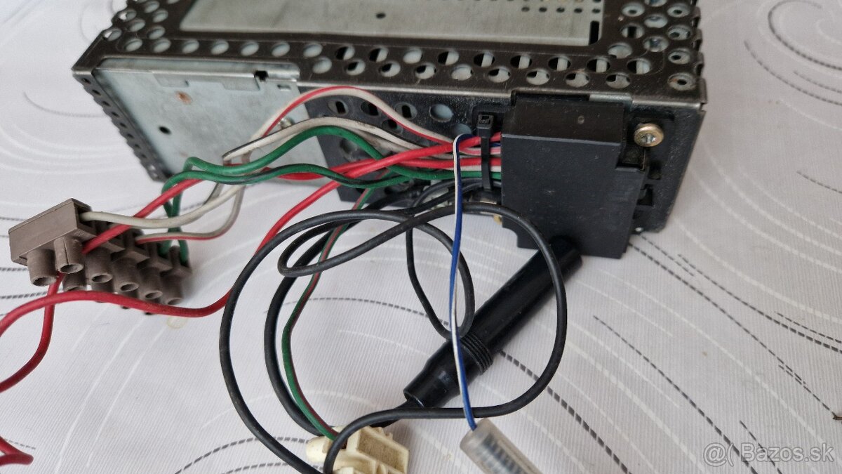 Pioneer KEH-4000 RDS - 3