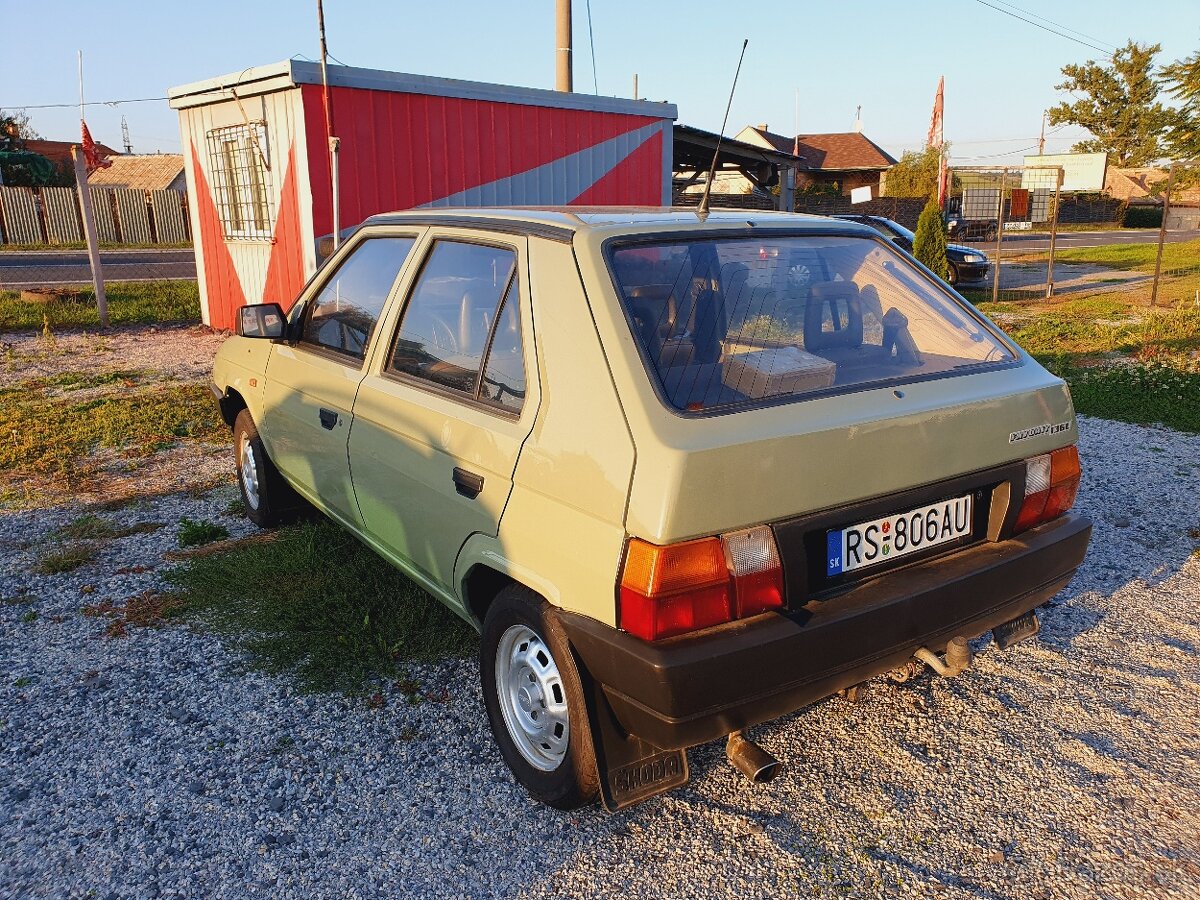 REZERVOVANE...Skoda Favorit 1.3 136 GLX - 3