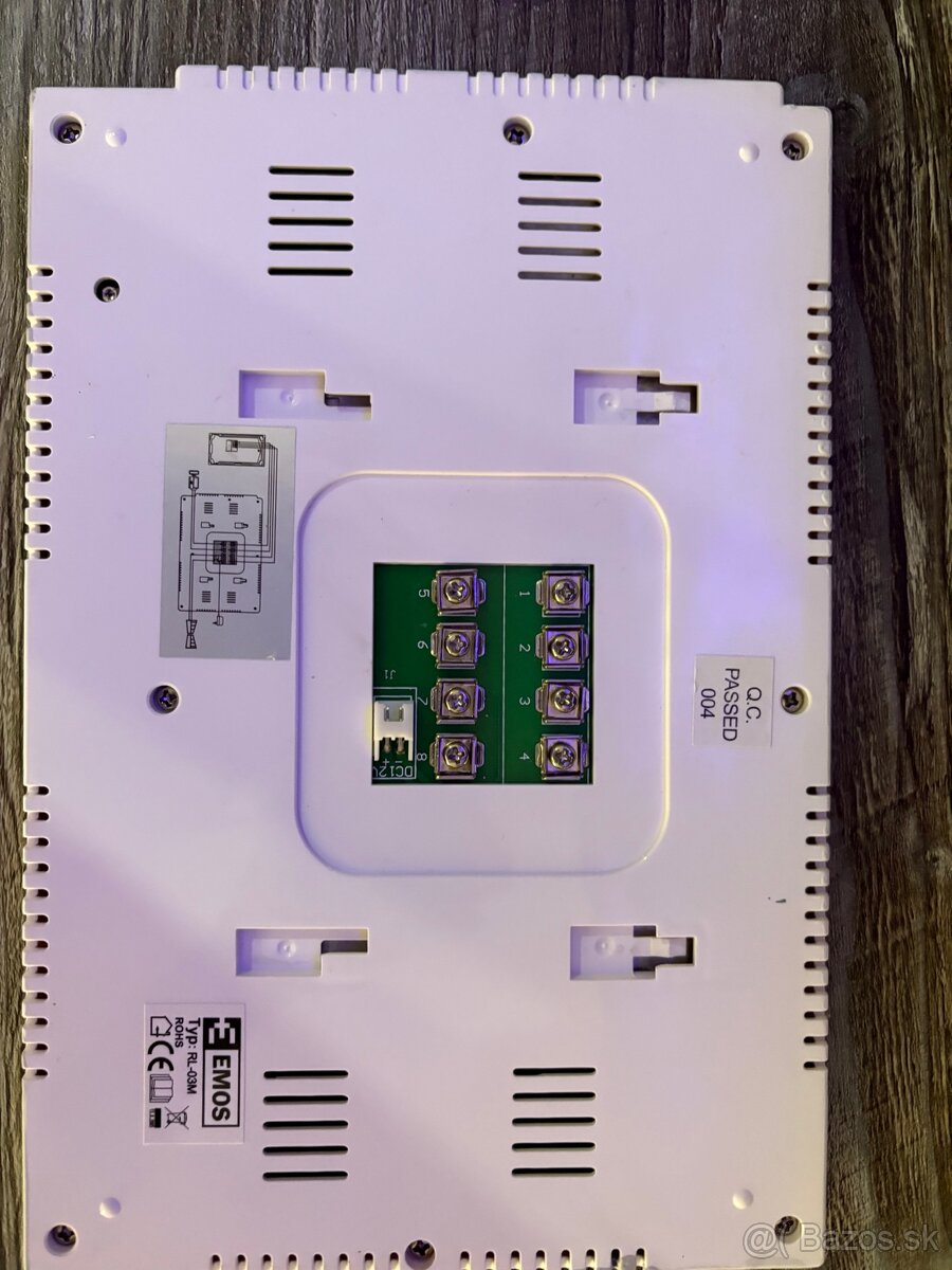 Emos domáci zvonček. - 3