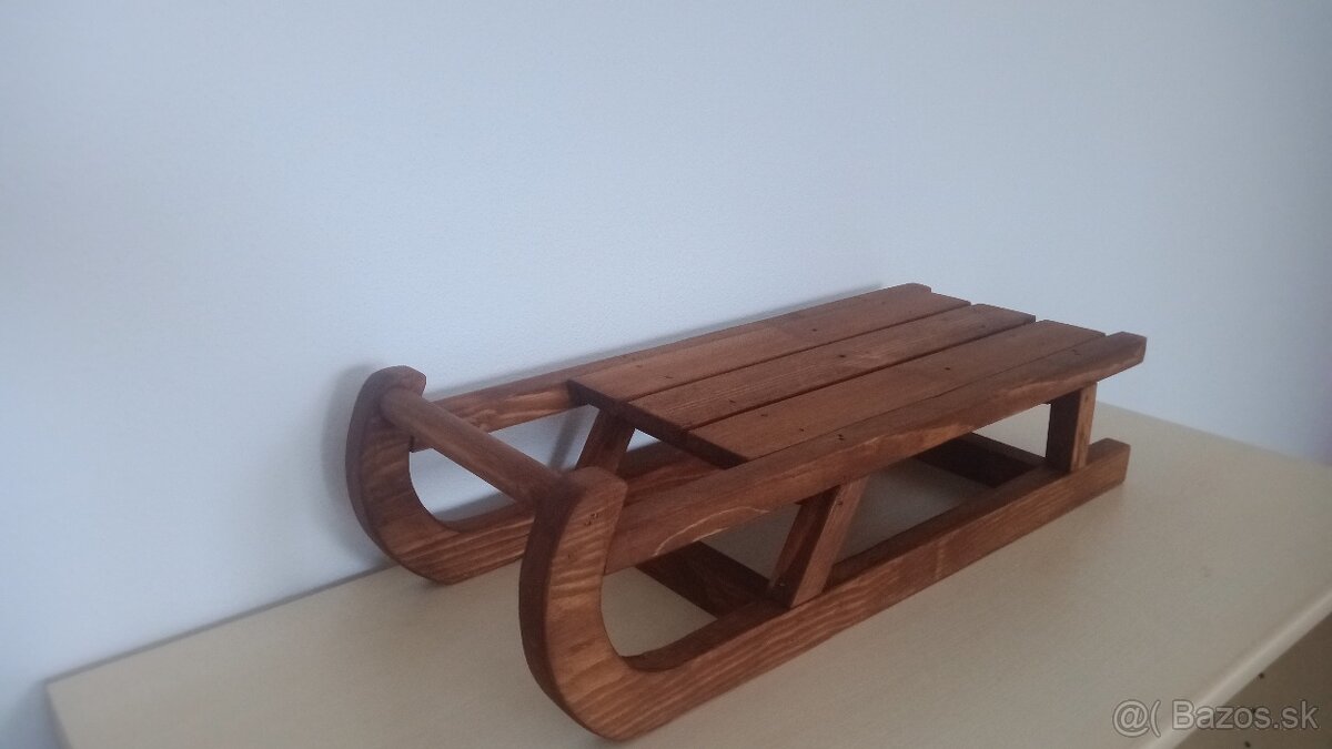 Drevené dekorácie, sane, sánky - 3