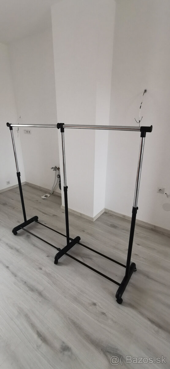 Stojan na oblečenie - 3