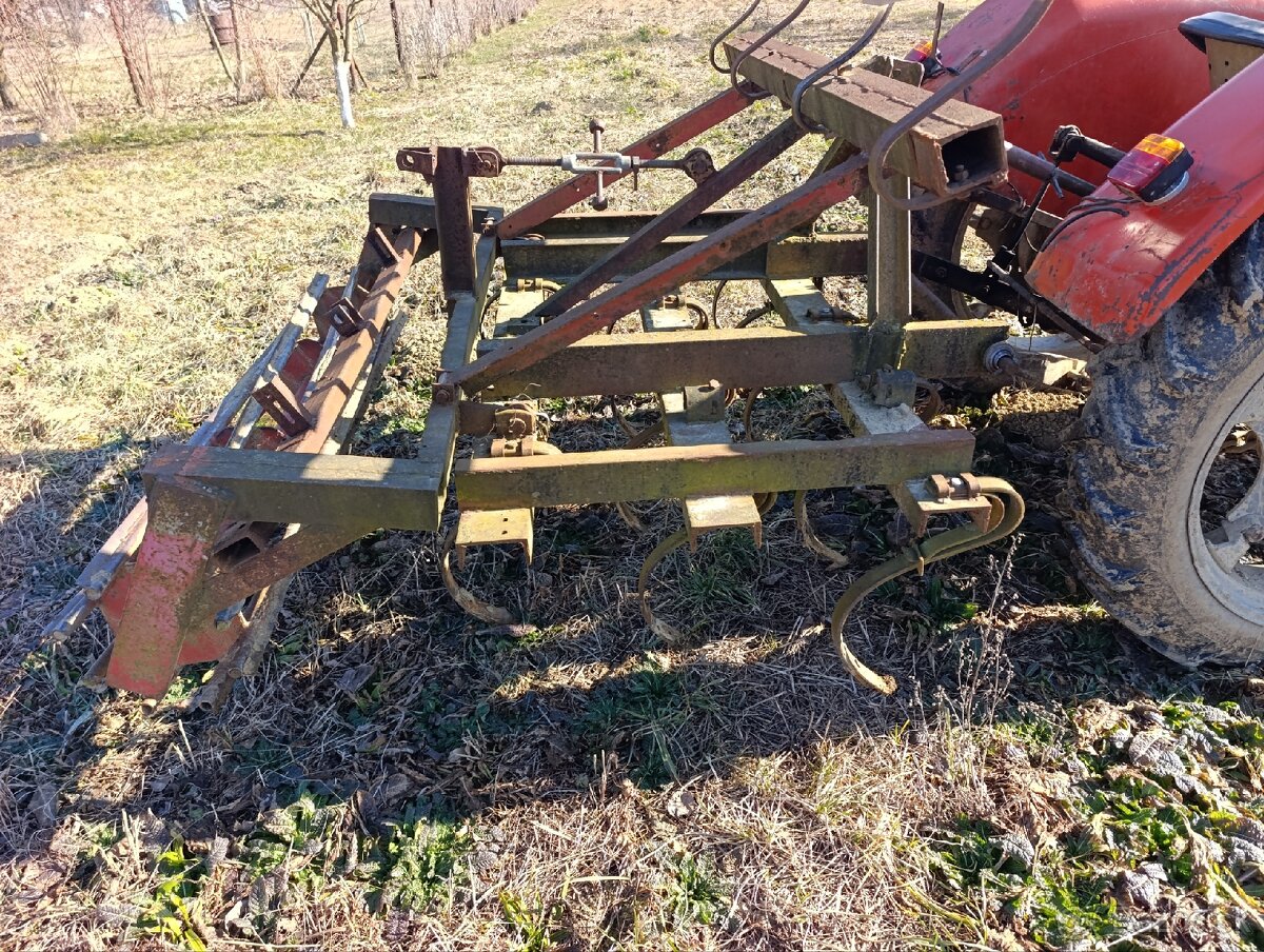 Predám kombinator, kultivator, rypaky. - 3