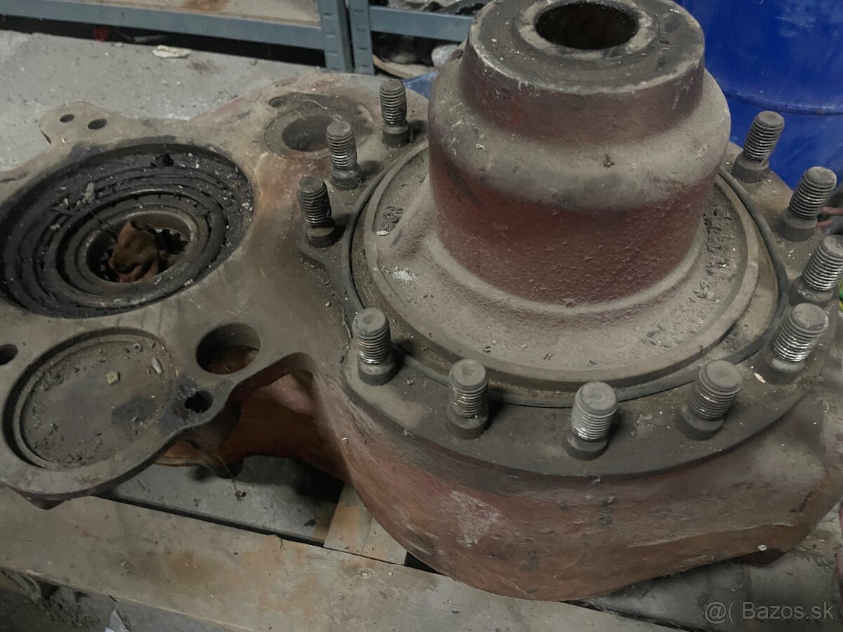 Prídavná prevodovka Tatra 825 valník - 3