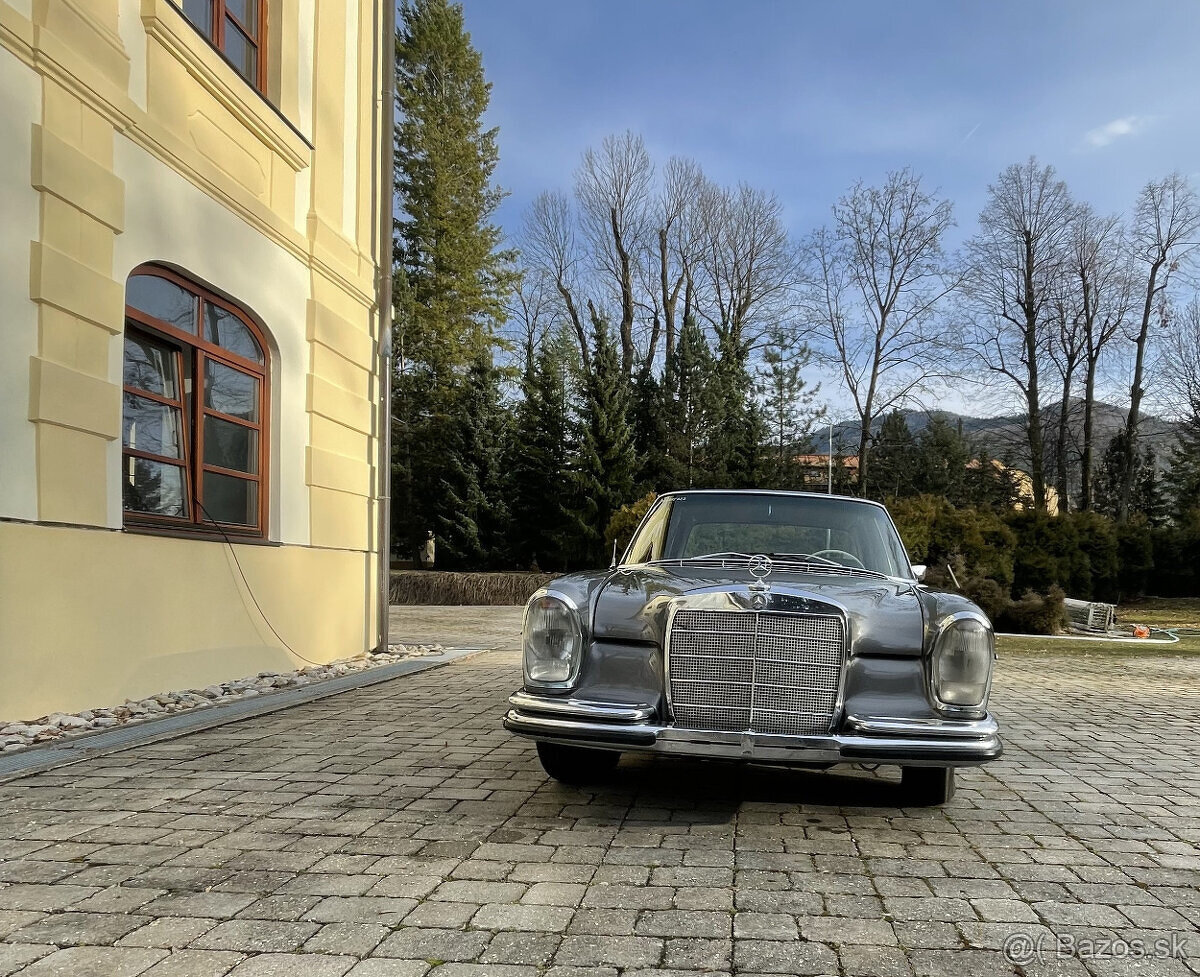 Mercedes 108-250 SE benzín - 3