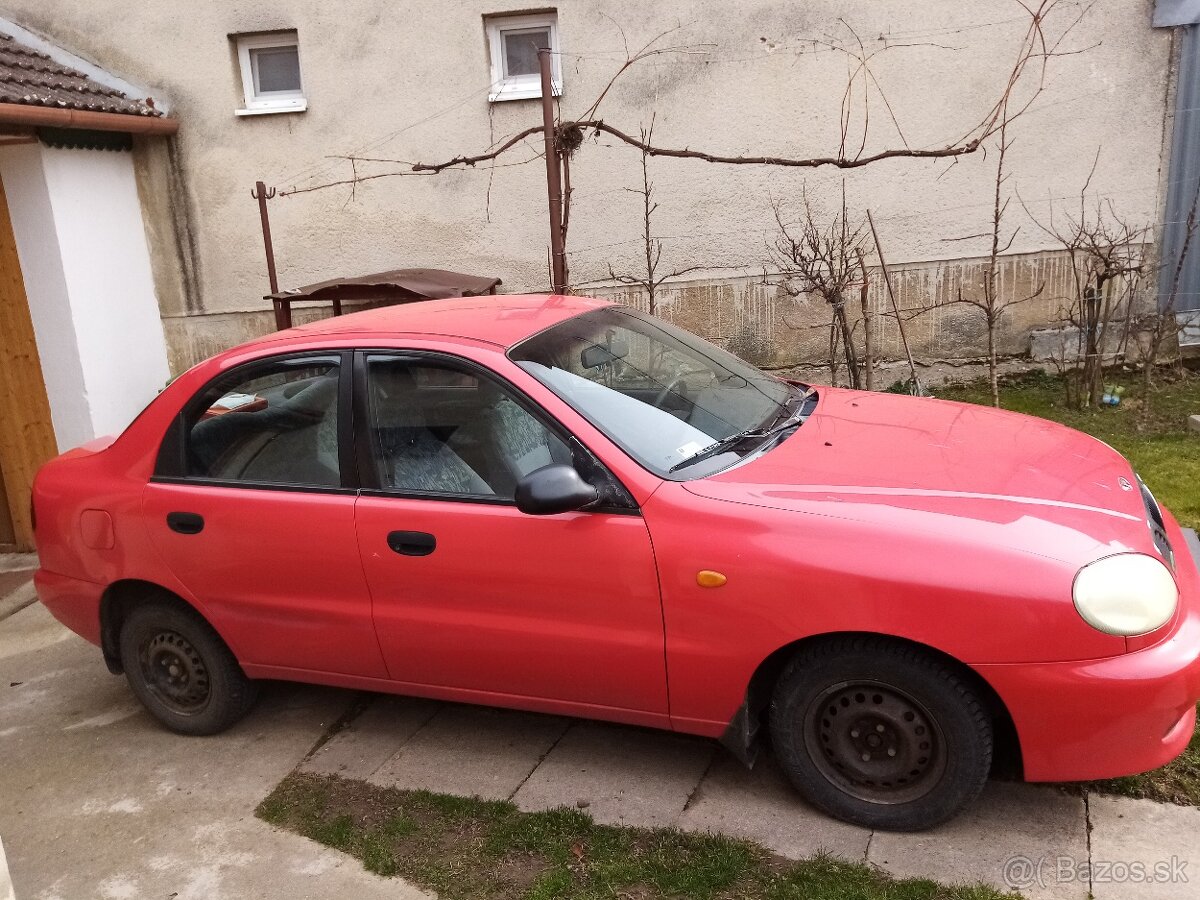 Daewoo Lanos - 3
