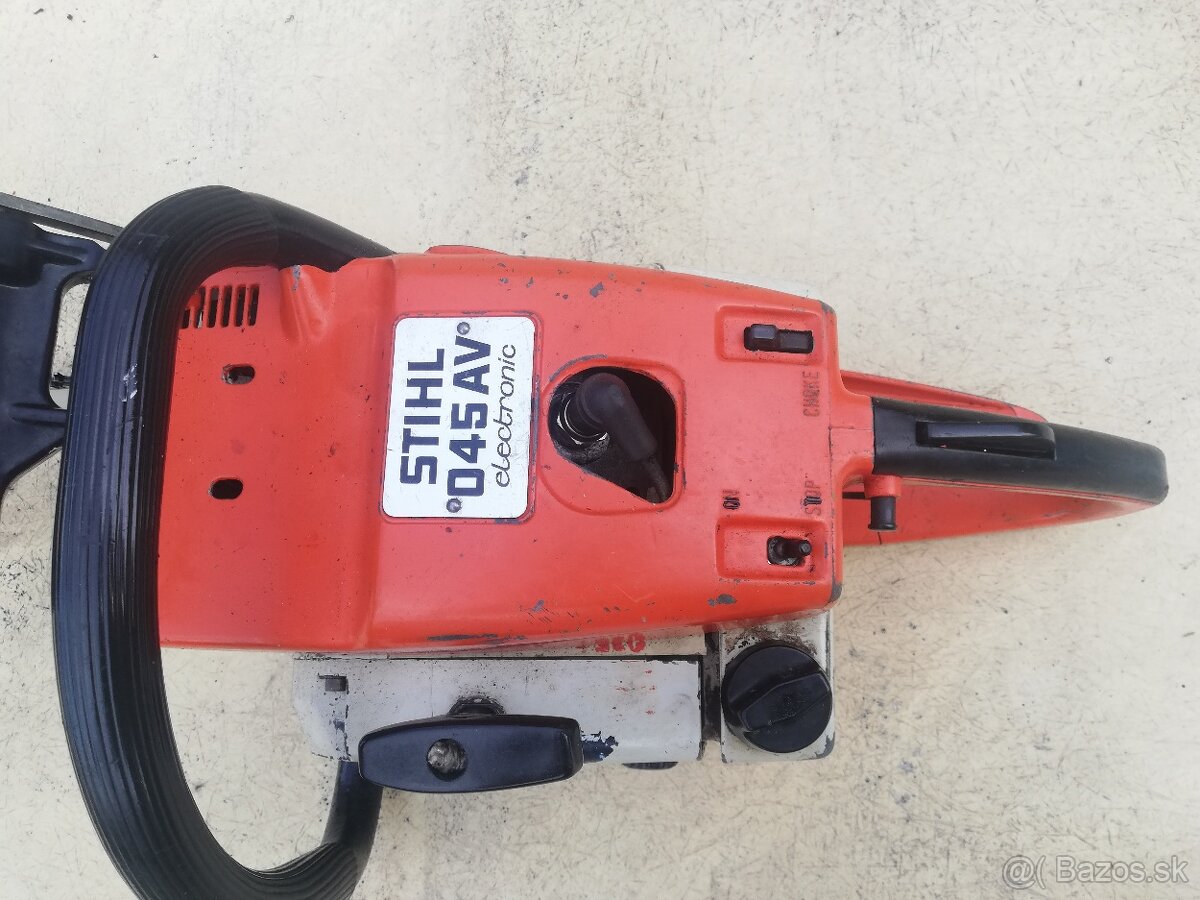 Motorová píla Stihl 045 AV electronic - 3