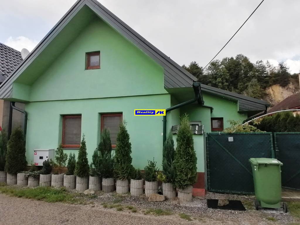 Rodinný dom na predaj, kompletná rekonštrukcia, okres Žilina - 3