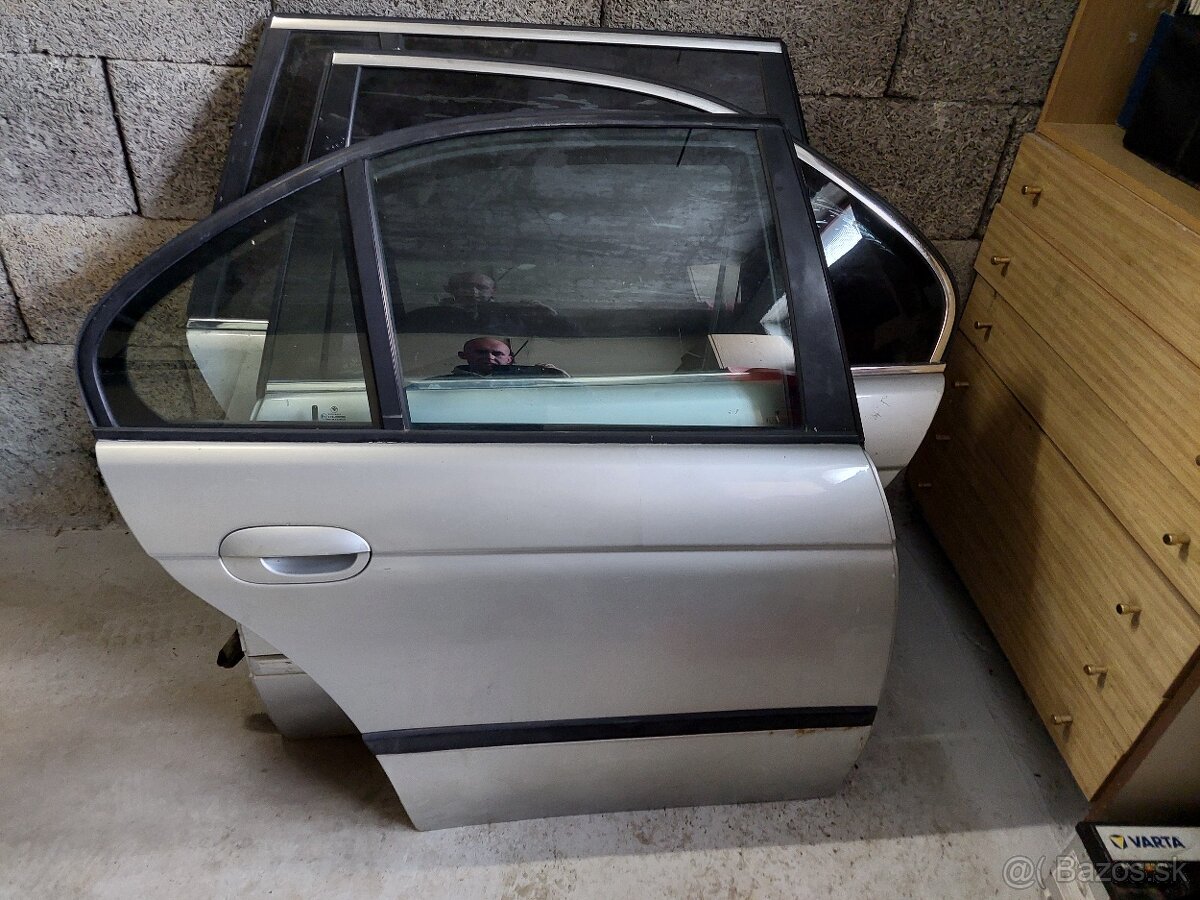 E39 sedan touring dvere - 3