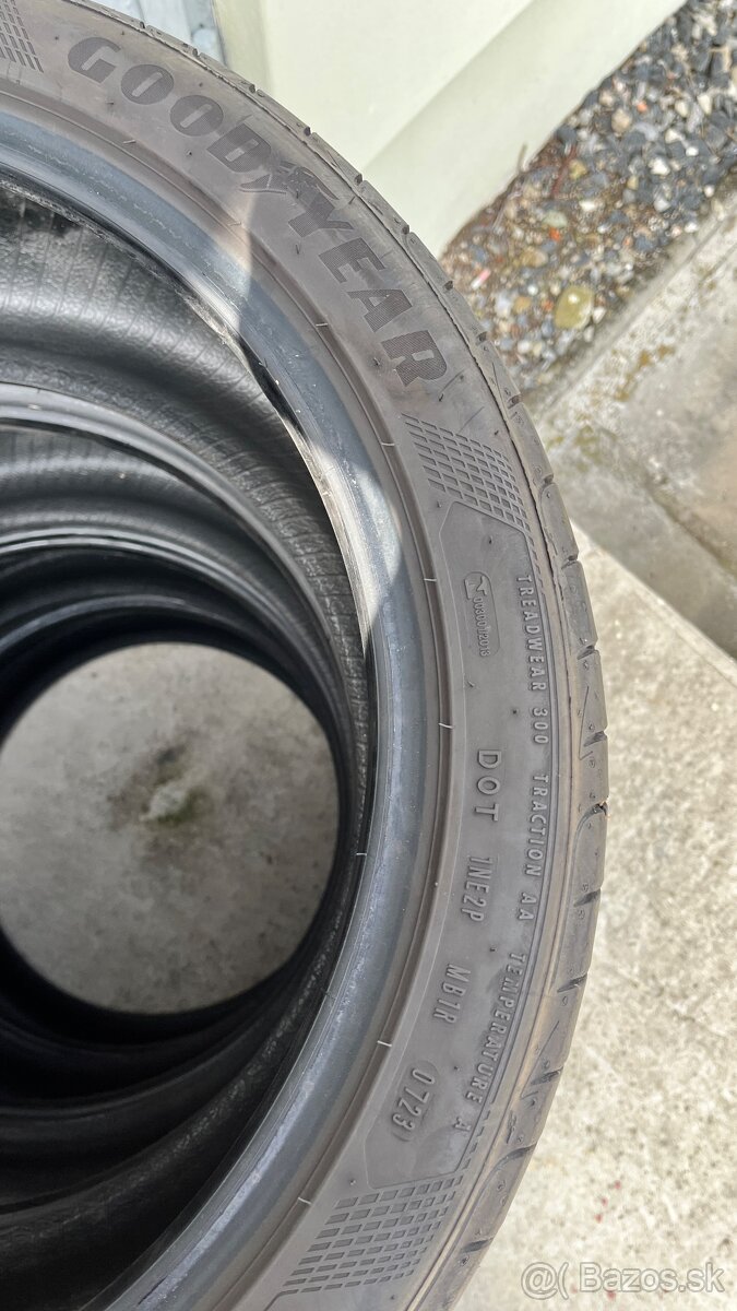 Letné pneu 245/40 r18 Goodyear - 3