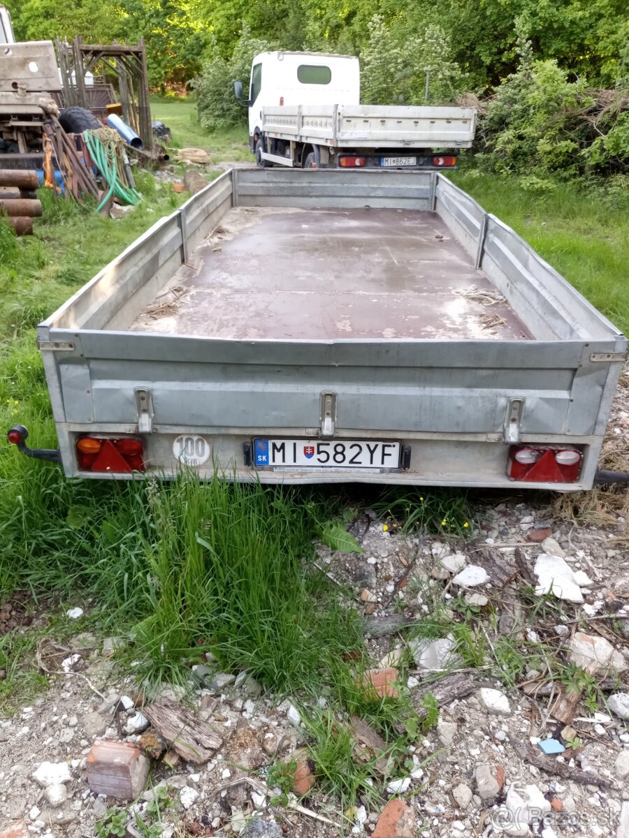 Prívesný vozík 3000kg - 3