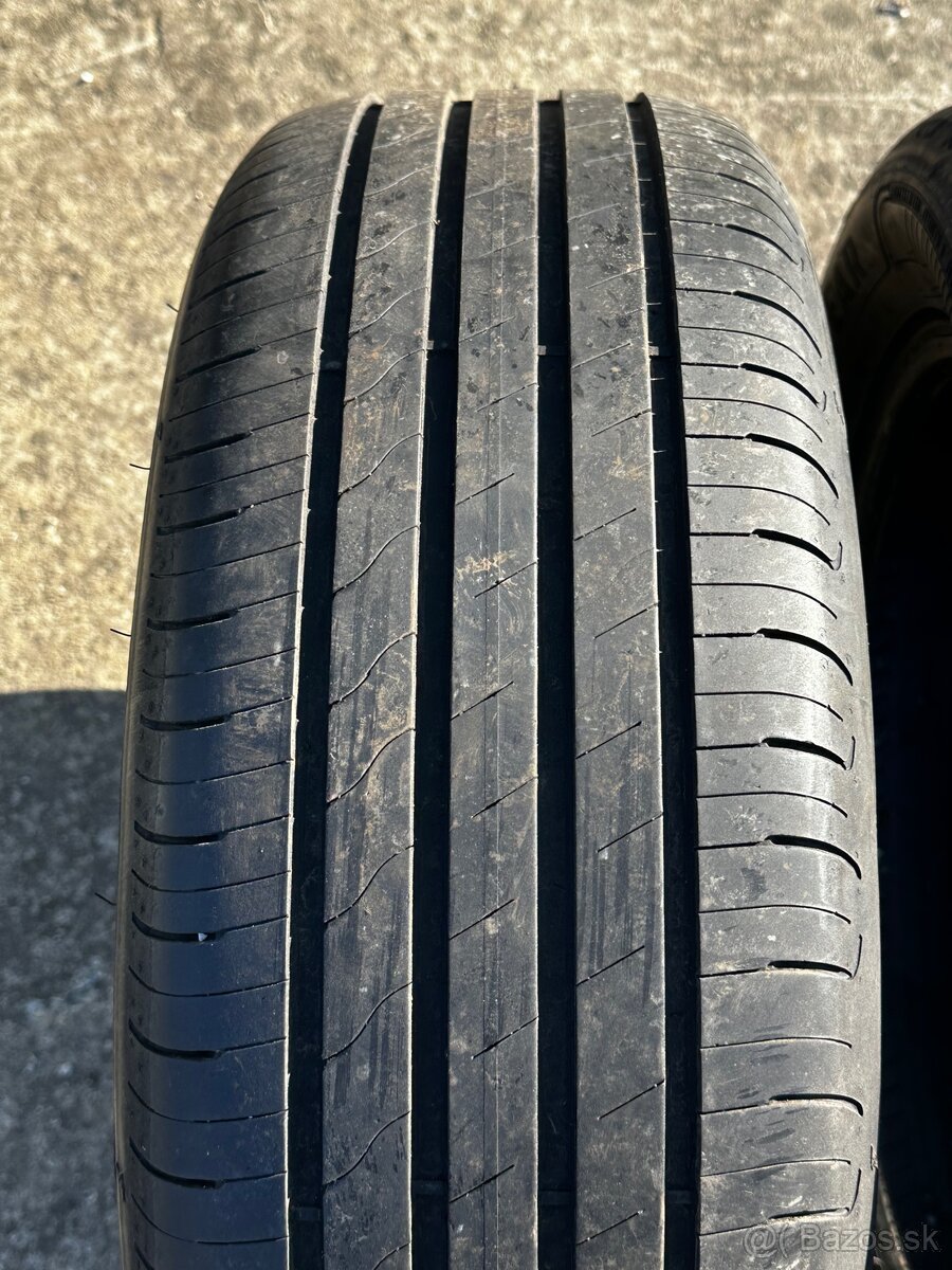 2x LETNÉ 215/55 R17 GOODYEAR EFFICIENT GRIP PERFORMANCE 2 - 3