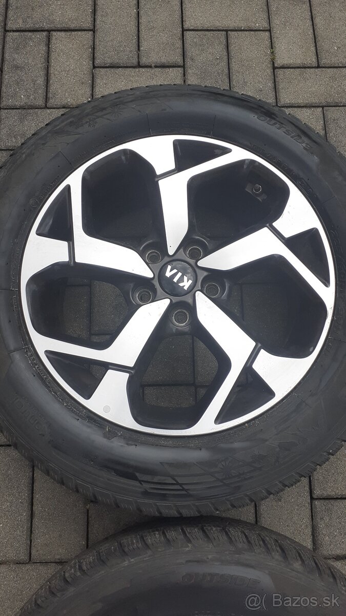 Zimné pneumatiky + elektróny 5x114,3 r17. - 3