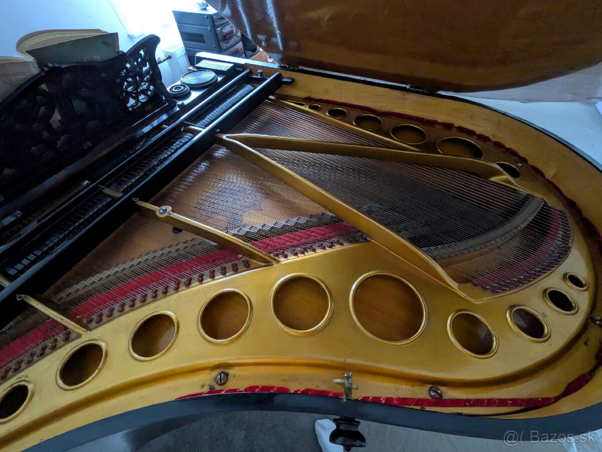 Starožitný klavír - 3
