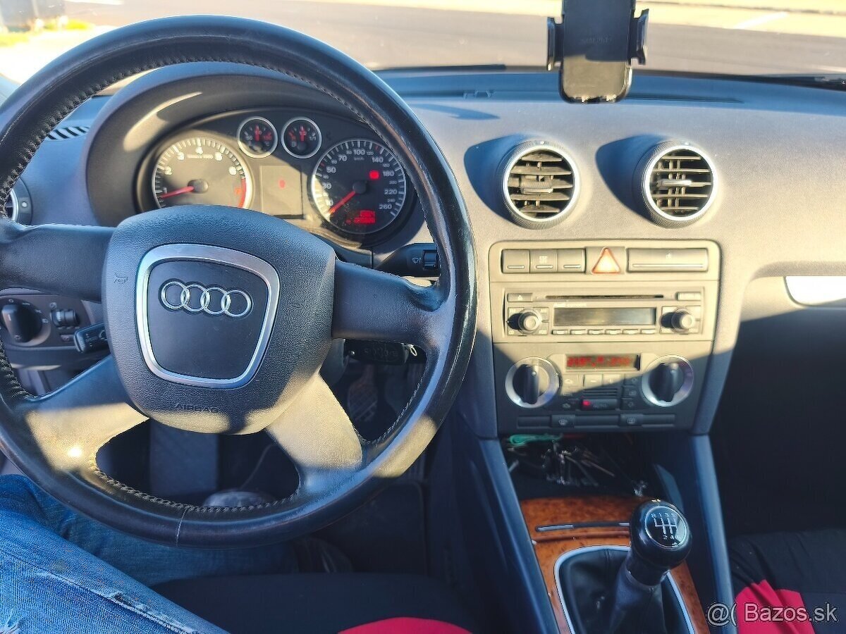 Audi A3, benzin, 1,6, 75kW - 3