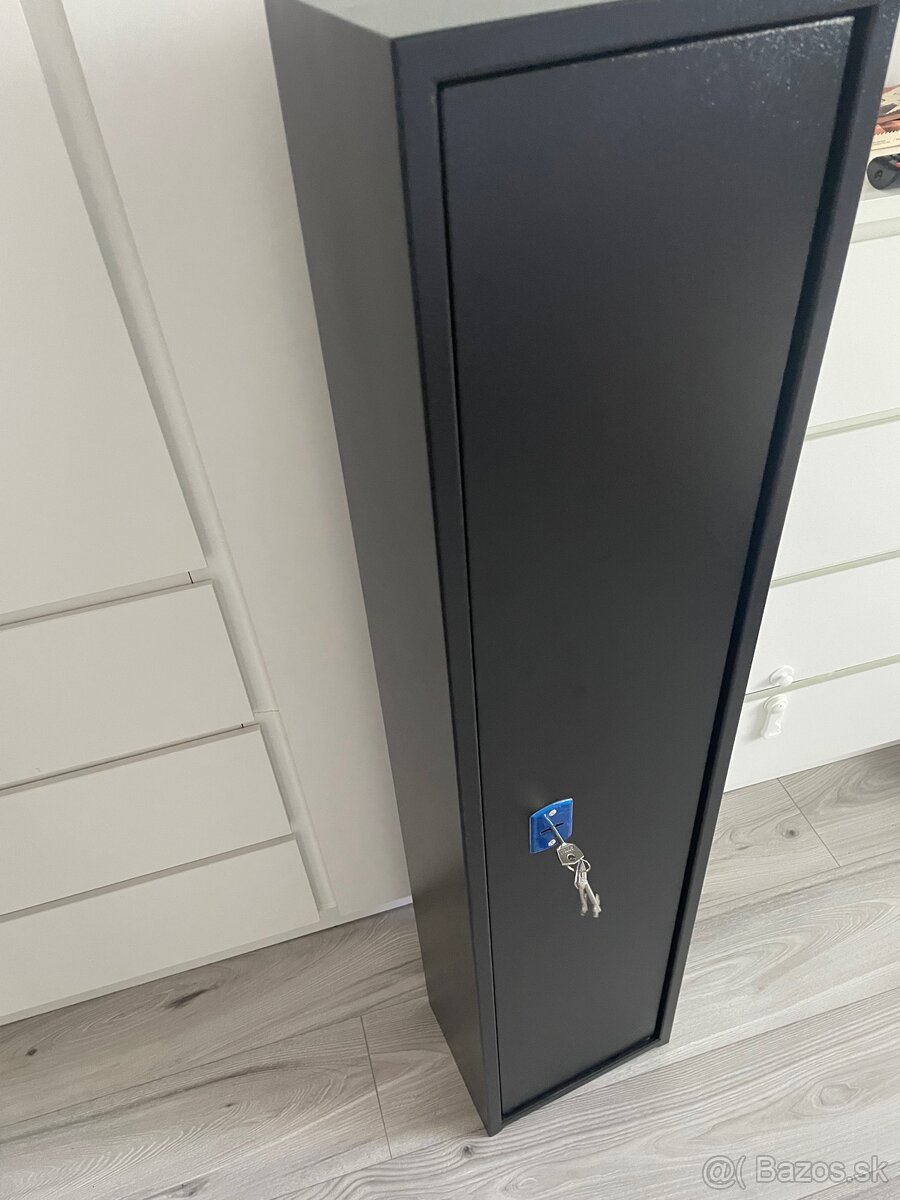 Trezor, skriňa na zbraňe - 3