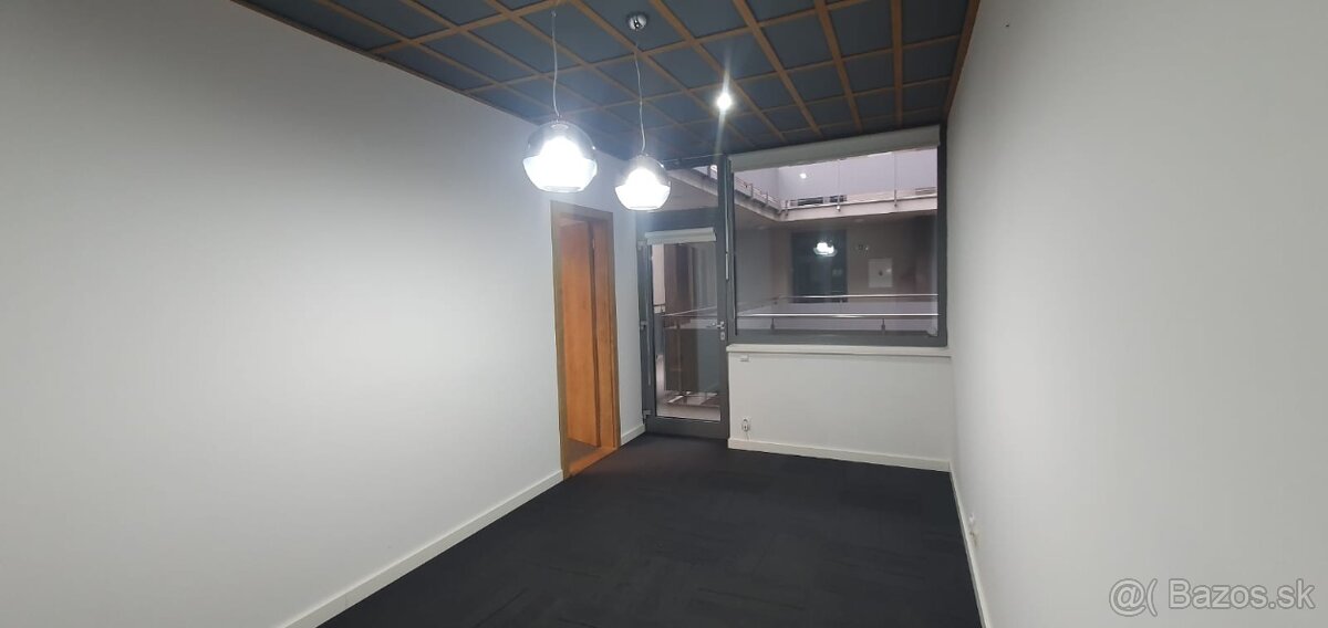 Prenajmeme atraktívny priestor v centre Košíc - 3