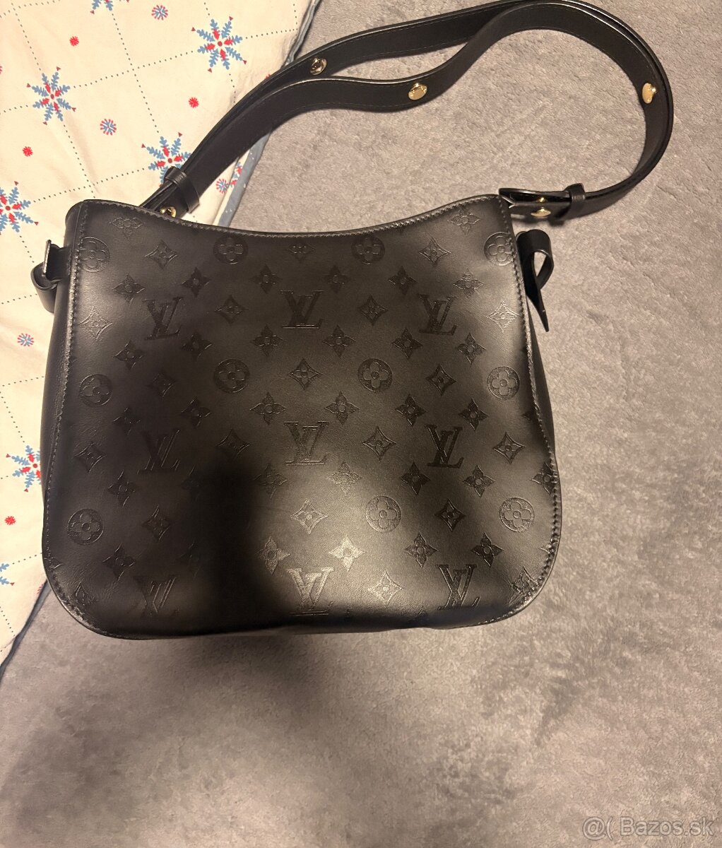 Louis Vuitton Hobo cierna - 3