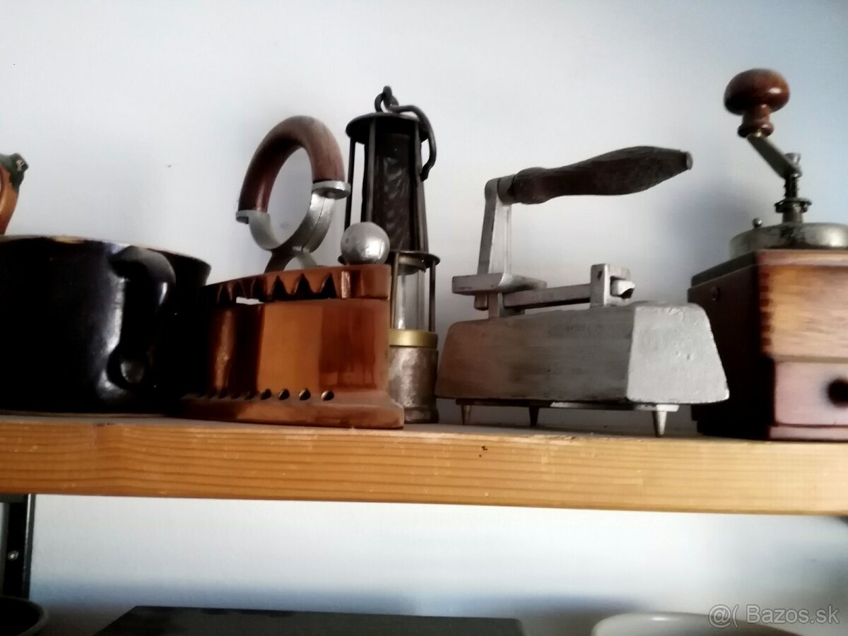 Predam stare mlynčeky,vahy,žehličky - 3