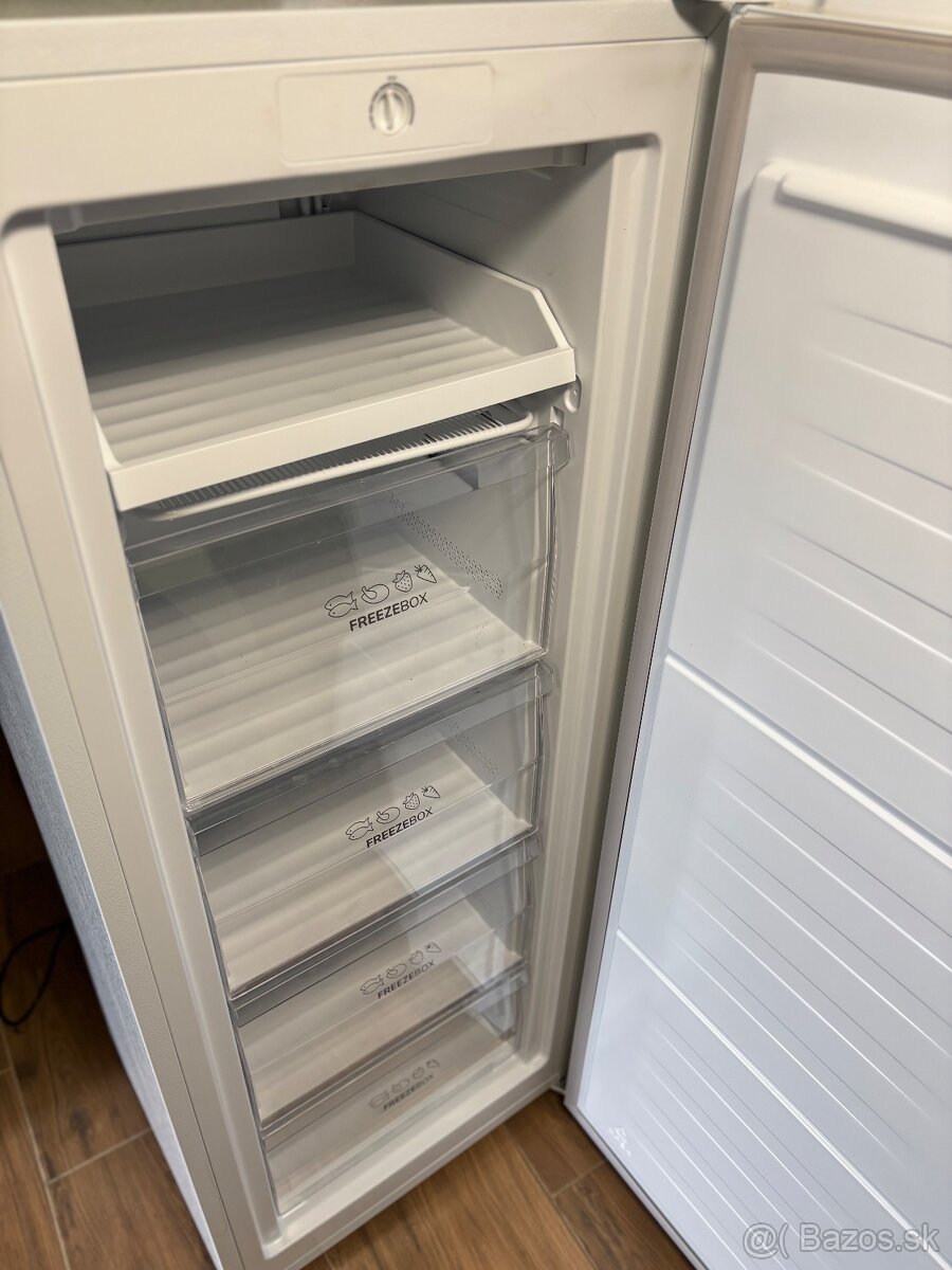 Mraznička Gorenje - 3