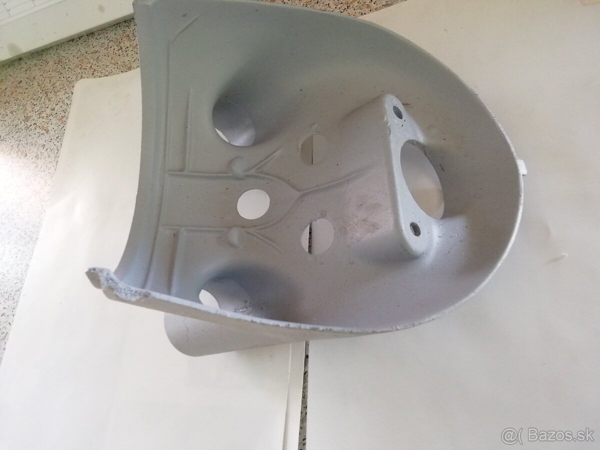 Predam prednu masku na Jawa čz. - 3