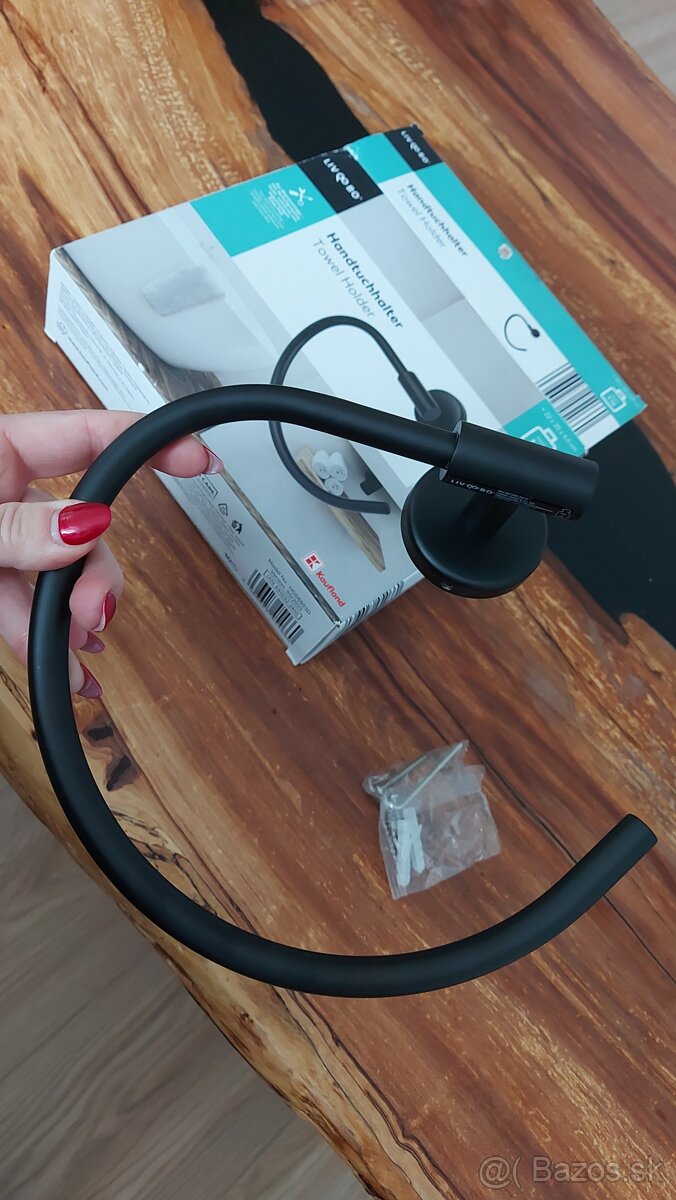 Nový vešiak na uterák - 3