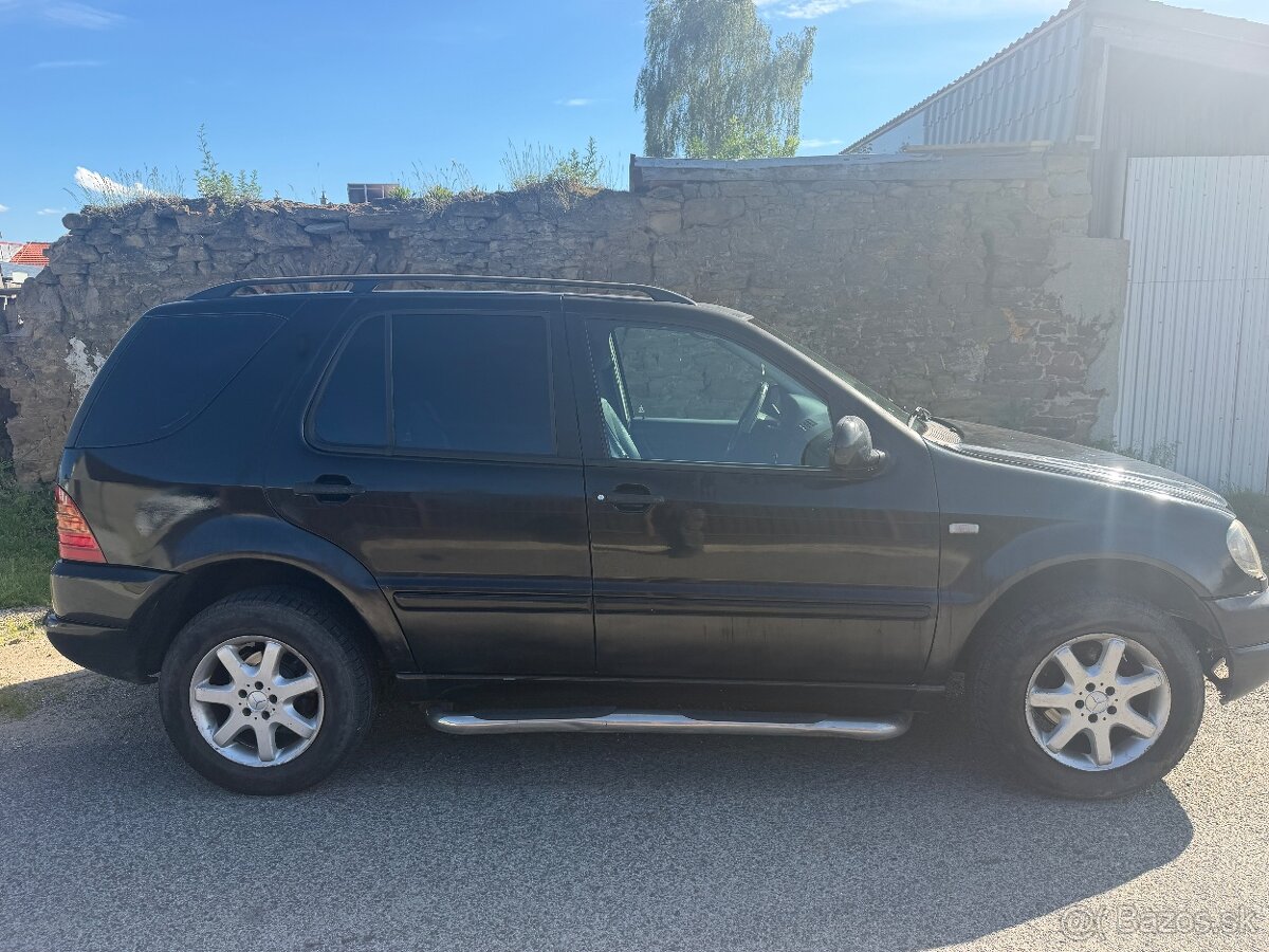 Ml270cdi Mercedes ml - 3