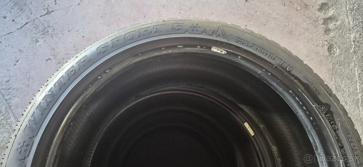 Dunlop winter sport 5 235×45 R18 - 3