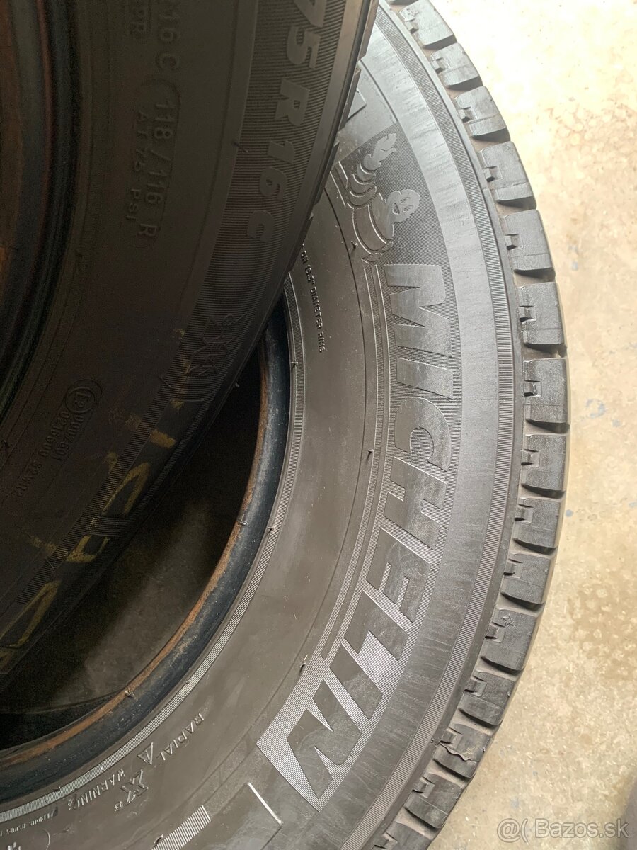 225/75 r16c