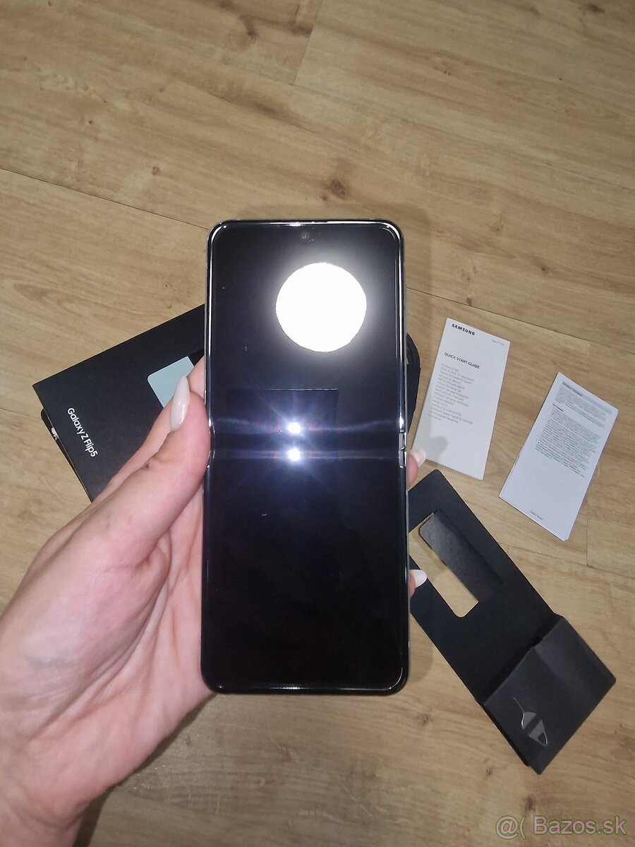 Samsung galaxie Z Flip 5 - 3