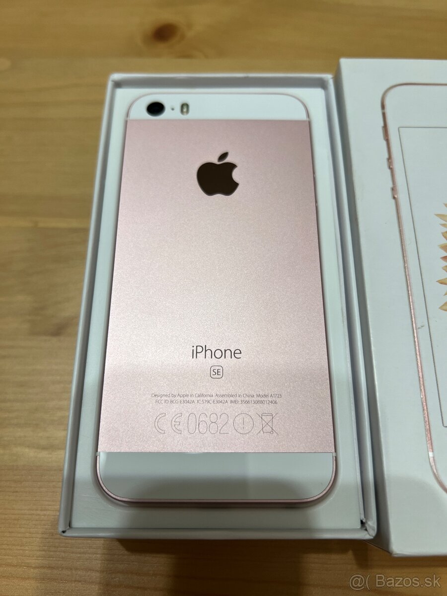 Apple iPhone SE 2016 32GB Rose Gold - 3
