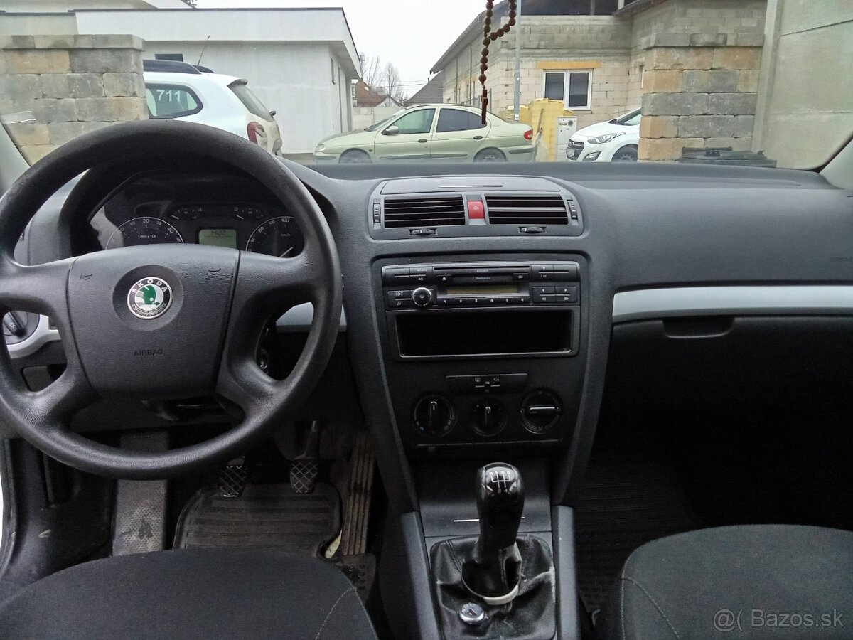 Predám Škoda Octavia Combi 1.9 TDI - R.V. 2006 - 3