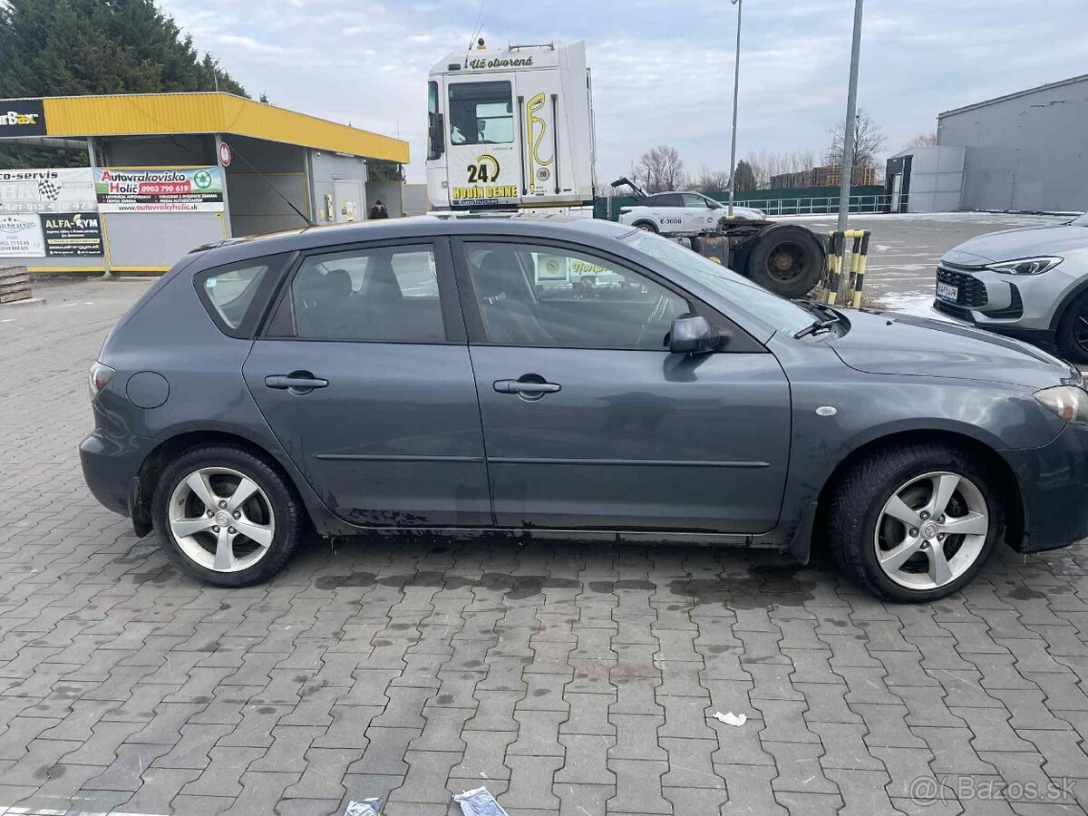 Mazda 3 - 3
