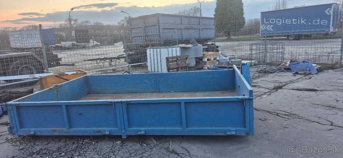 Hakovy kontajner výška háku 1m - 3