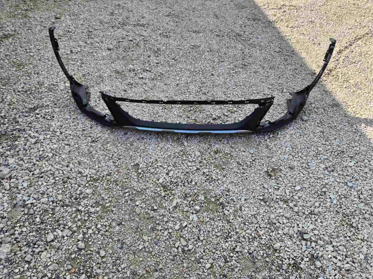 Spojlere predného nárazníka, spodný plast - 3