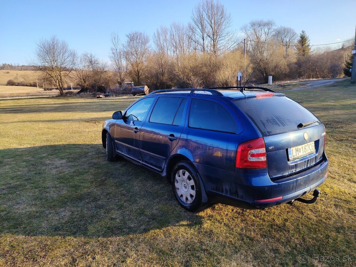 Predám škodu Octavia 1.6mpi+plg - 3