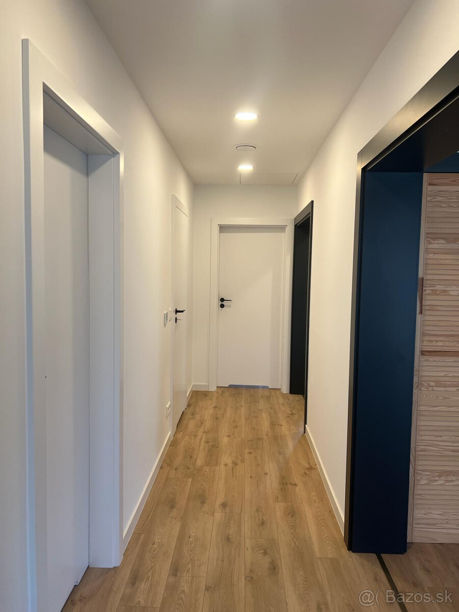 Na predaj dom v privátnej rekreačnej zóne pri jazere Vojka - 3