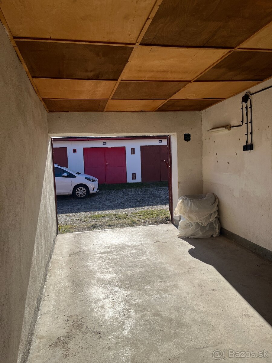 Prenajmem garáž v Poprade - starý juh Ludvika Svobodu - 3