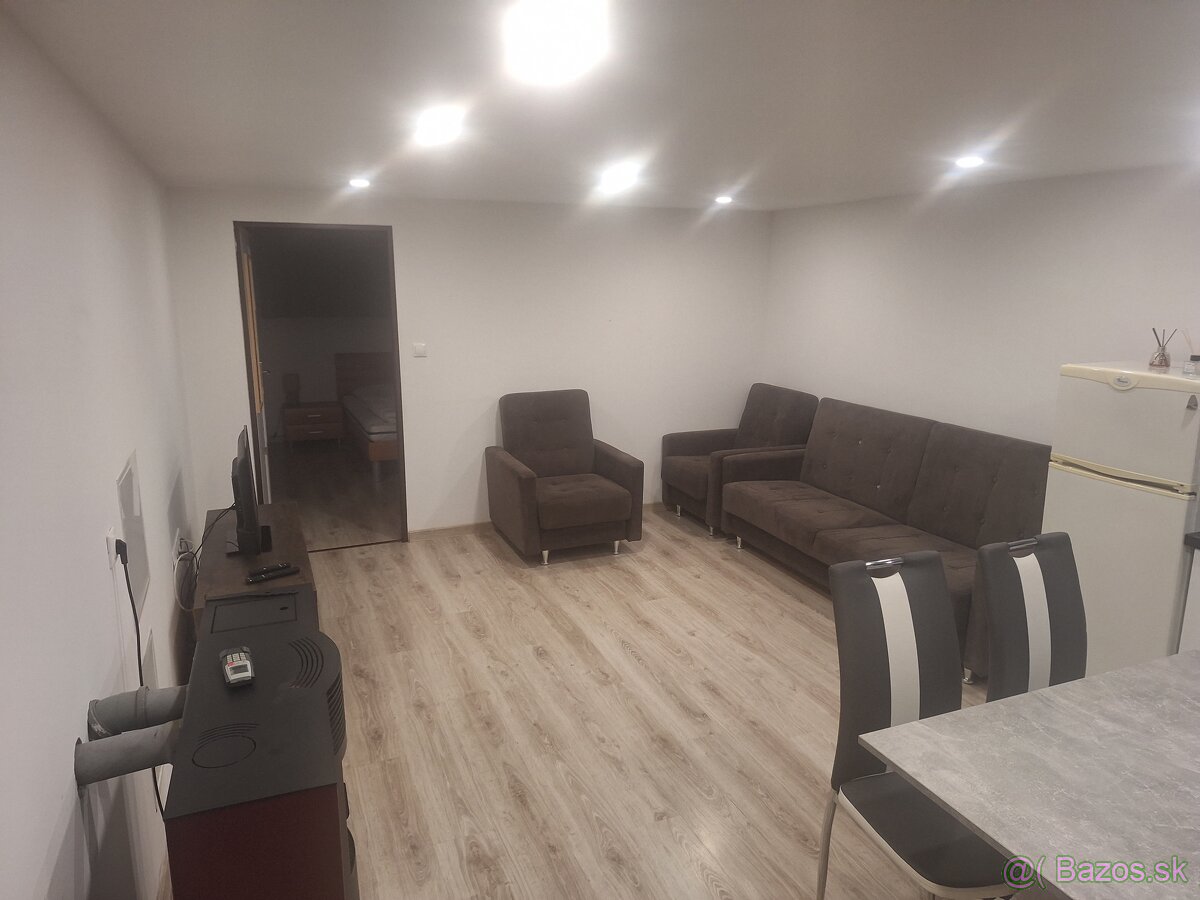 2 izbovy byt v dome - 3