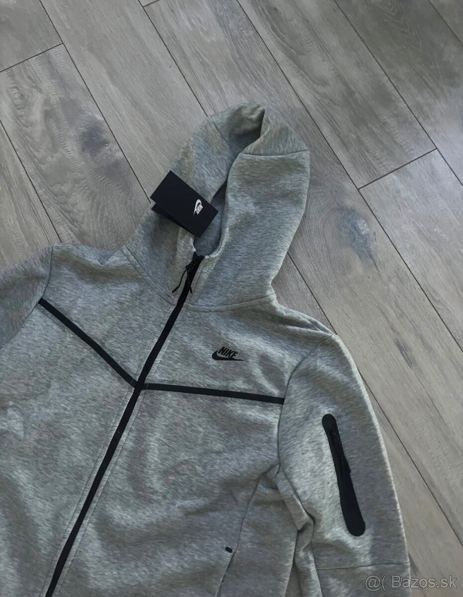 Nike Tech Fleece Silver - 3