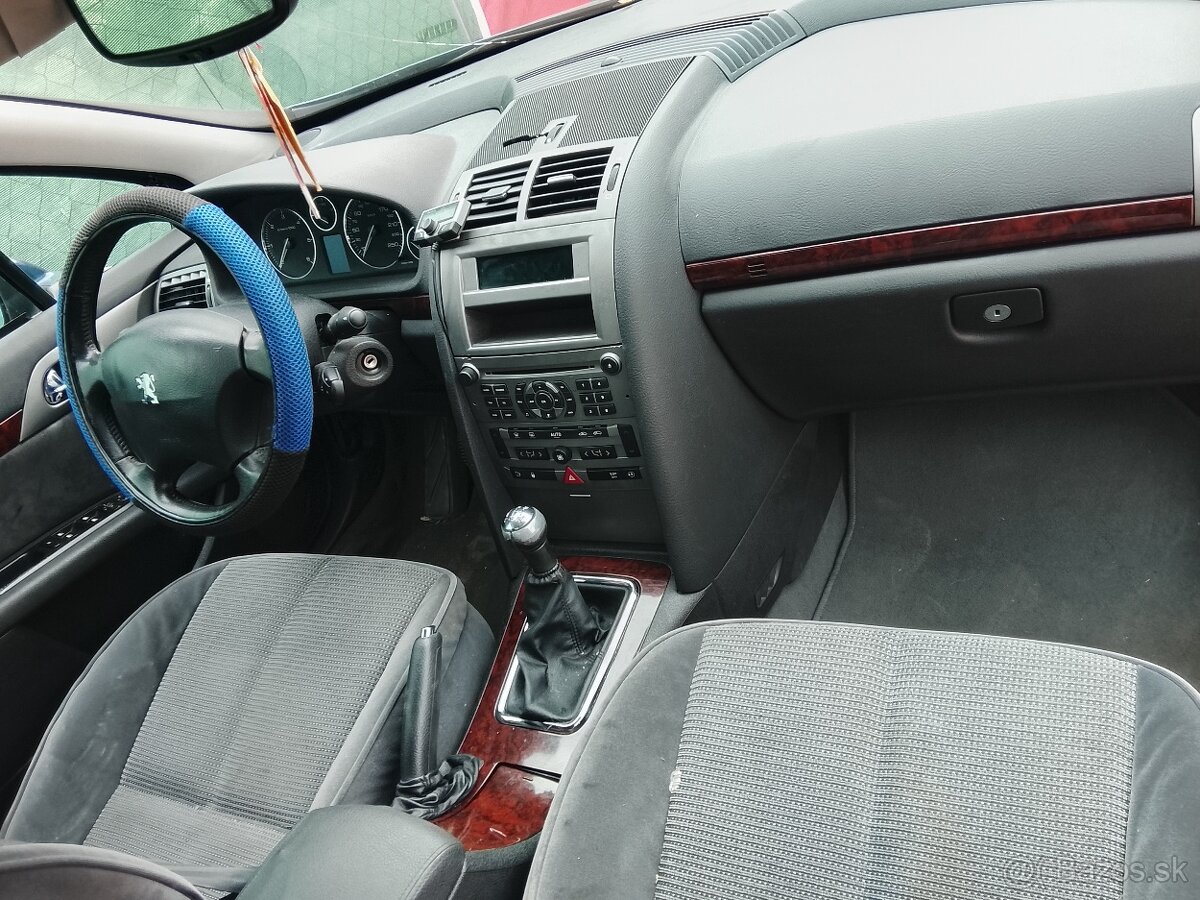 Peugeot 407 - 3