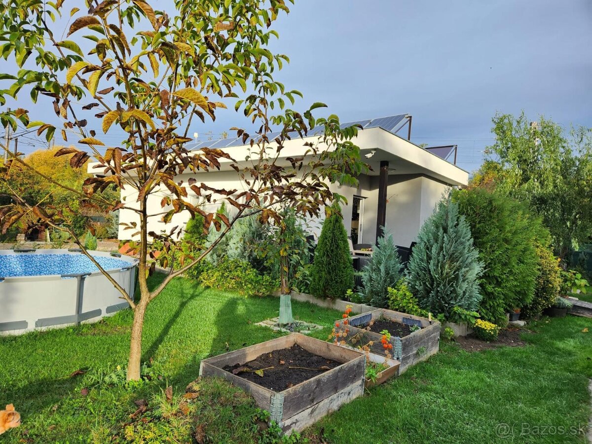 Predám 2 chatky - 3