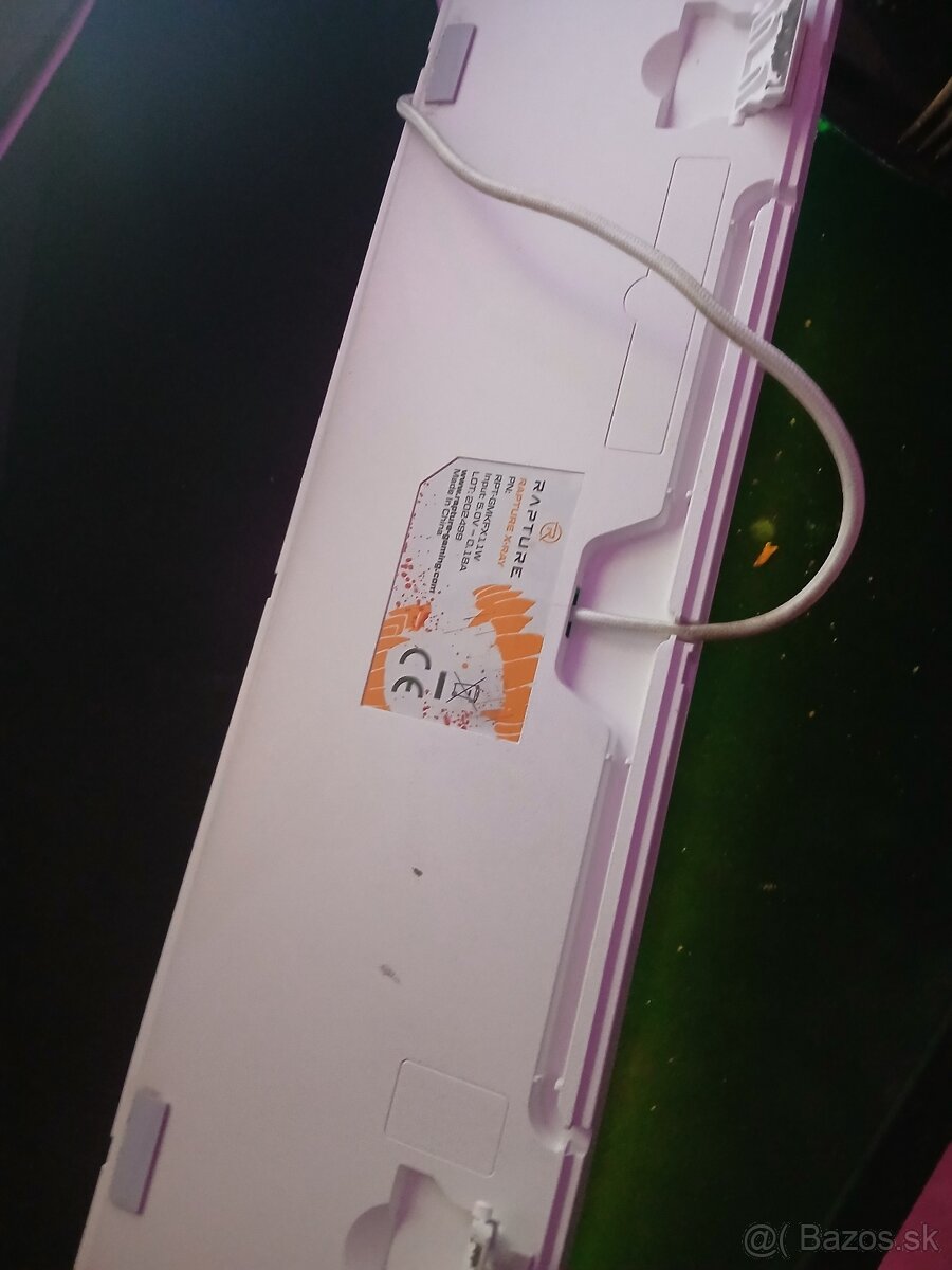 HERNÁ KLÁVESNICA RAPTURE X-RAY - 3