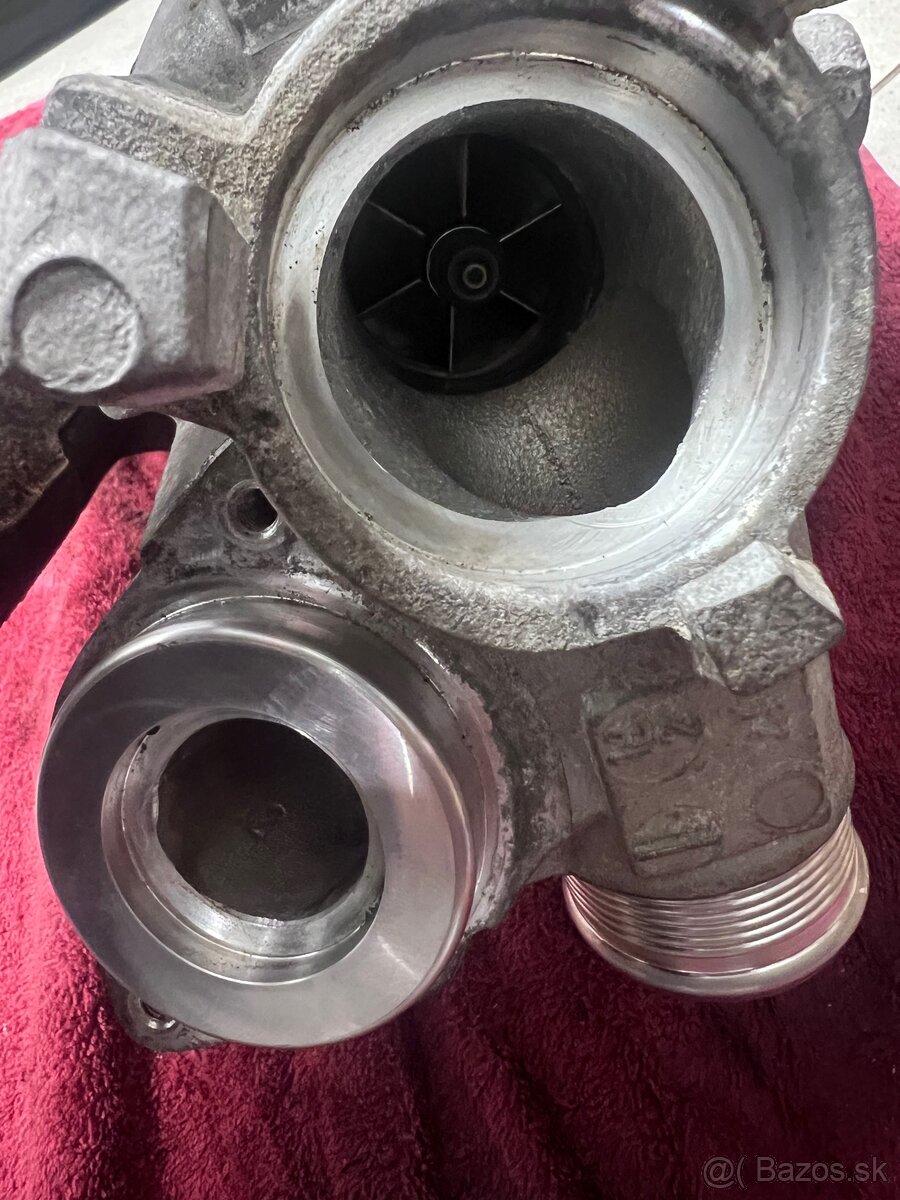 Turbo 2.0TDI 110kw 04L253010B - 3
