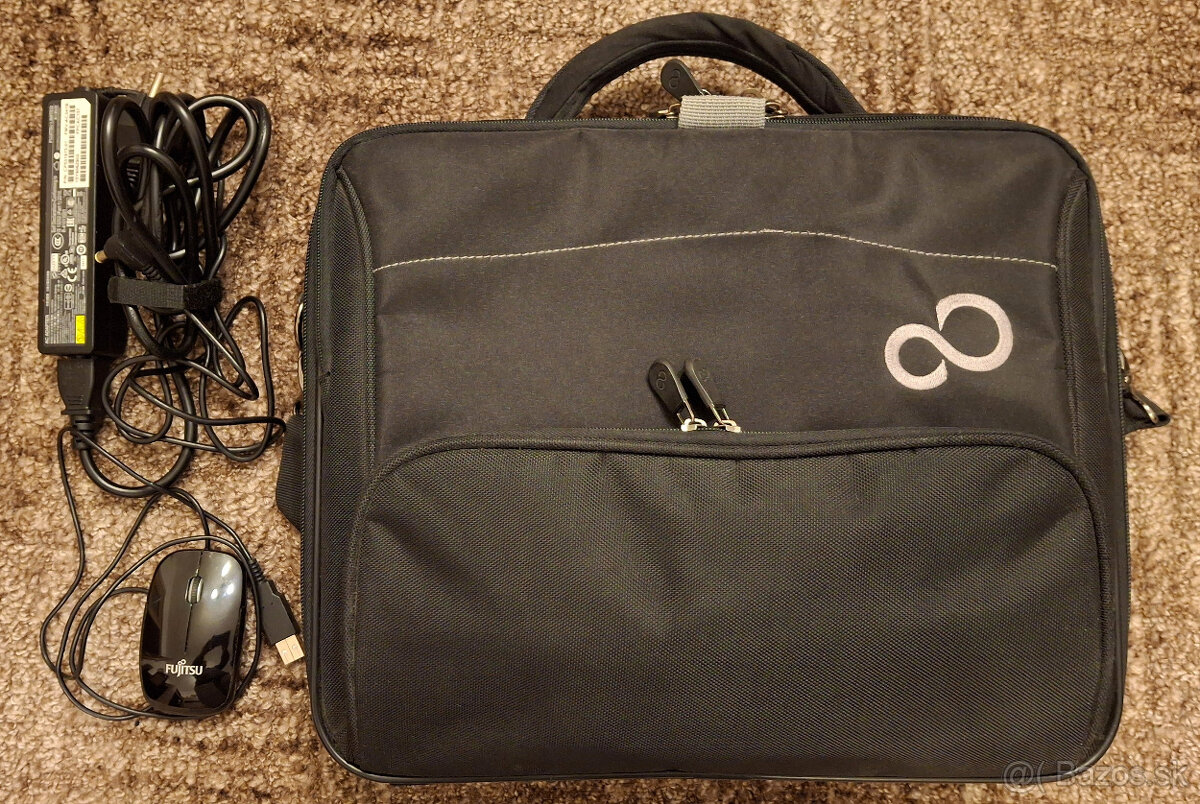 Fujitsu LifeBook E736 + taska a mys - 3