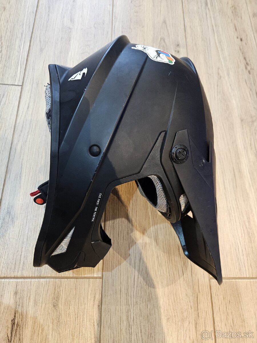 Prilba, moto vybava ako nove - 3