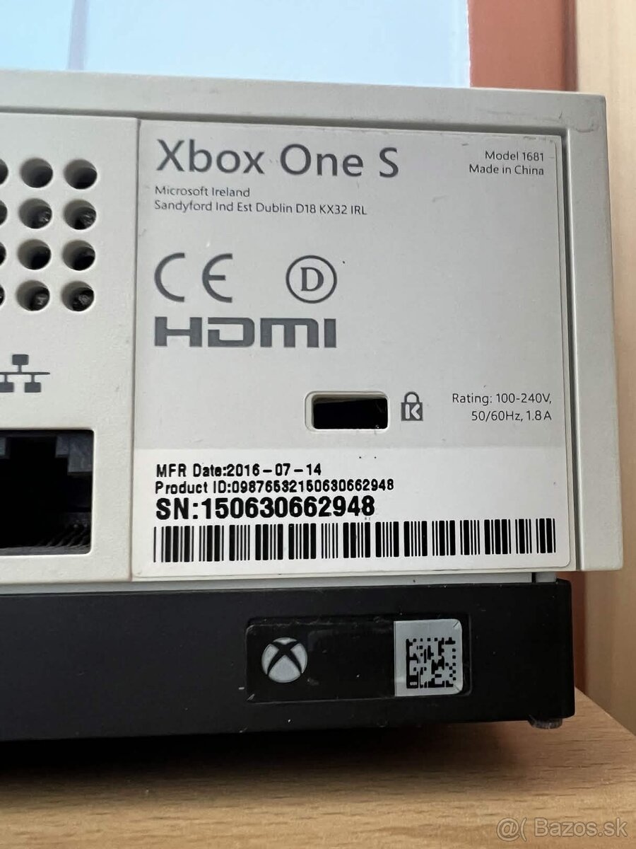 Xbox One S 500GB - 3