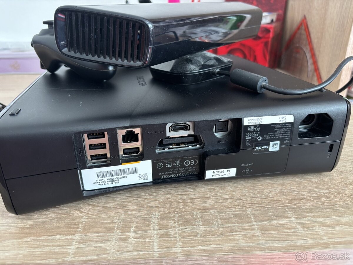 XBOX 360 - 3